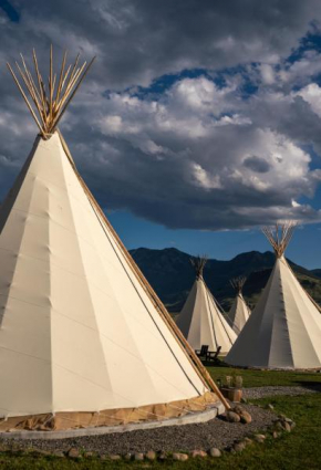 Dreamcatcher Tipi Hotel, Gardiner